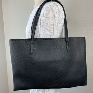 NWOT Vince Camuto Vegan Leather Shoulder Bag/Tote